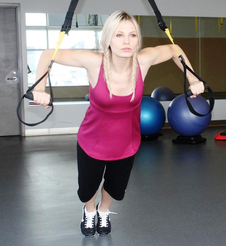 canadian yoga clothing companies